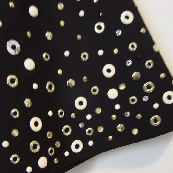 Badgley Mischka Black Dress LBD Grommet Embellished Shift Bell Sleeve Size 4 - Picture 10 of 13